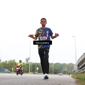 Runner Photo 5869897