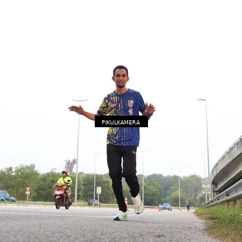 Runner Photo 5869900