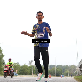 Runner Photo 5869910