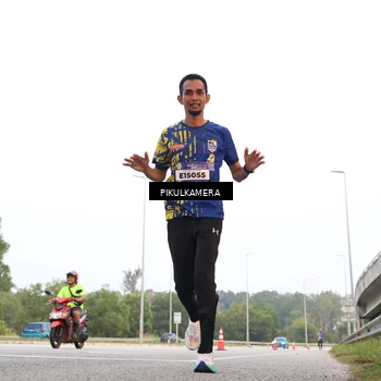 Runner Photo 5869918