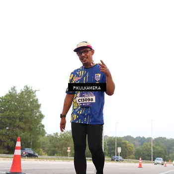 Runner Photo 5869964