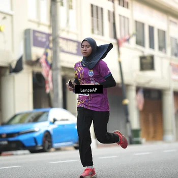 Runner Photo 5872524