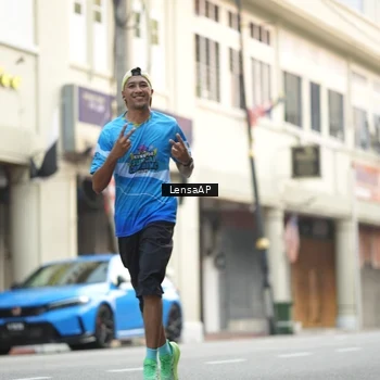 Runner Photo 5872536