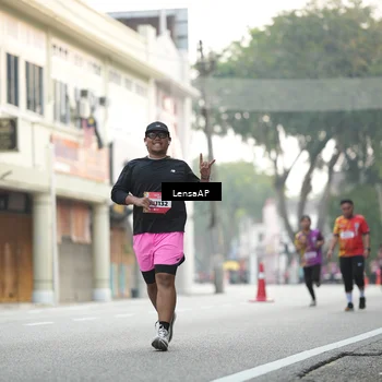 Runner Photo 5872556