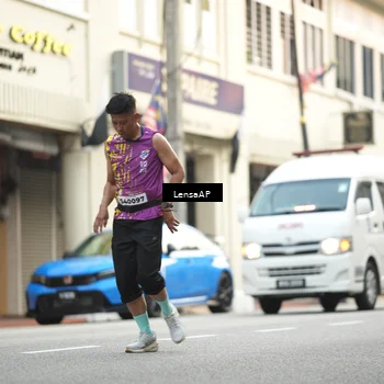 Runner Photo 5872619