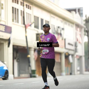 Runner Photo 5872641