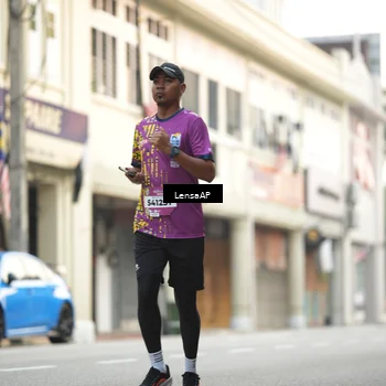 Runner Photo 5872646