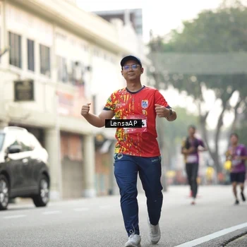 Runner Photo 5872658