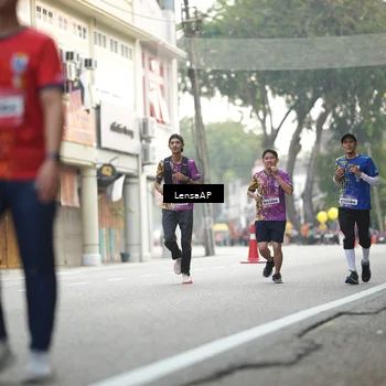 Runner Photo 5872662