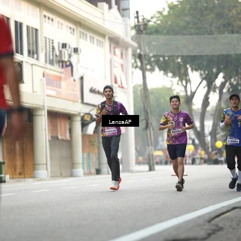 Runner Photo 5872675