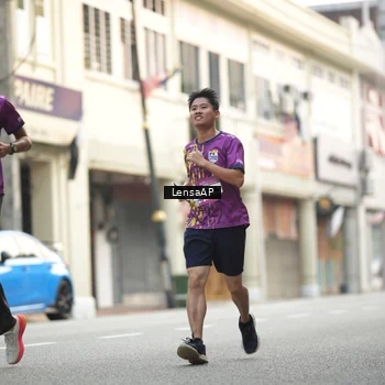 Runner Photo 5872678
