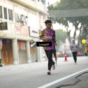 Runner Photo 5872702