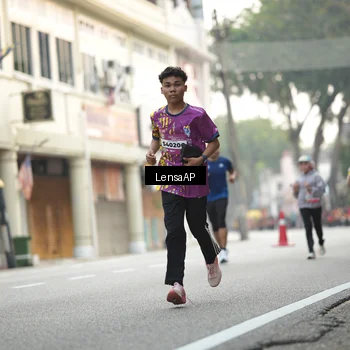 Runner Photo 5872708