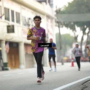 Runner Photo 5872714