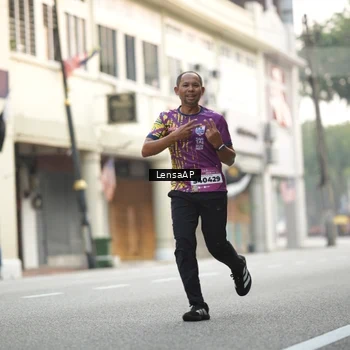 Runner Photo 5872737