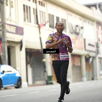 Runner Photo 5872742