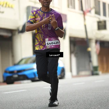 Runner Photo 5872748