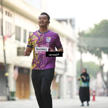 Runner Photo 5872793