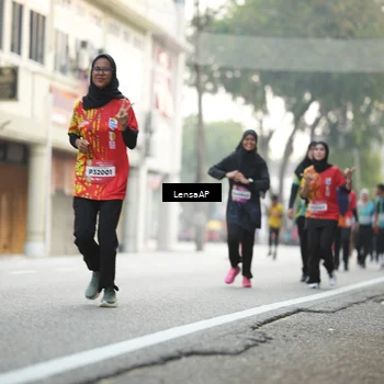 Runner Photo 5872851