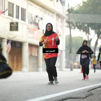 Runner Photo 5872853