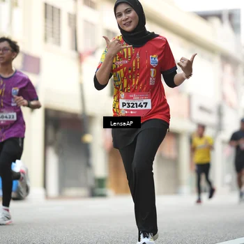 Runner Photo 5872875