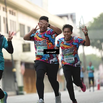 Runner Photo 5872975