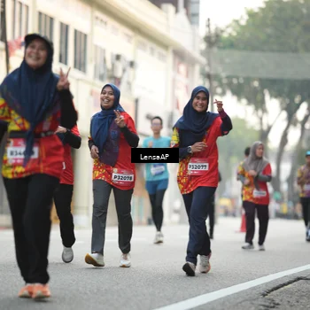 Runner Photo 5873003