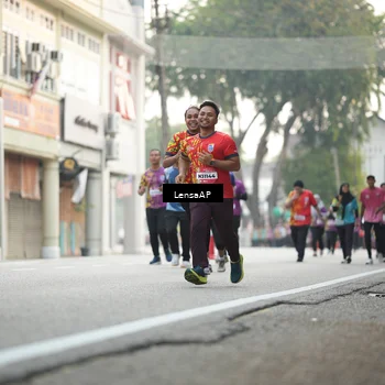 Runner Photo 5873030