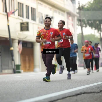 Runner Photo 5873039