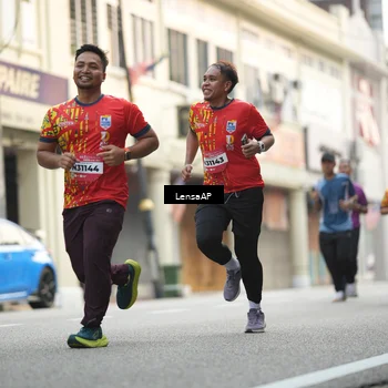 Runner Photo 5873041