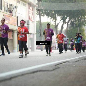 Runner Photo 5873042