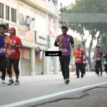Runner Photo 5873044