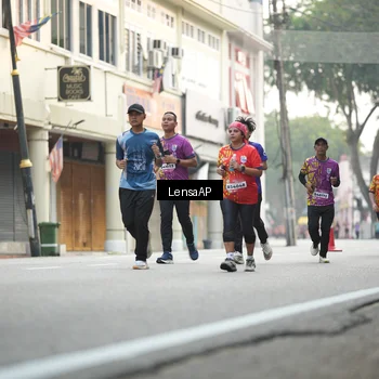 Runner Photo 5873046