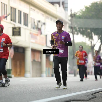 Runner Photo 5873055