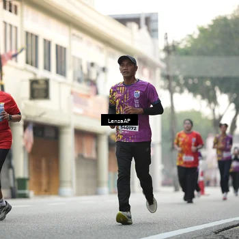 Runner Photo 5873056