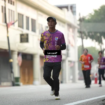 Runner Photo 5873058