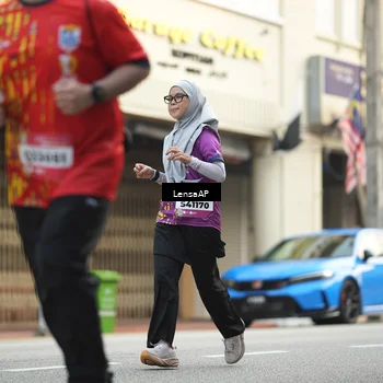 Runner Photo 5873073
