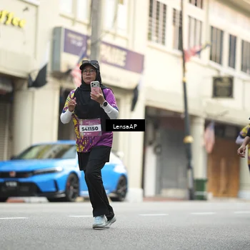 Runner Photo 5873077