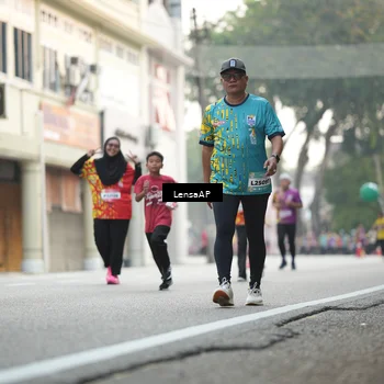 Runner Photo 5873096