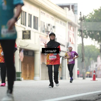 Runner Photo 5873115