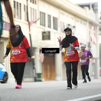 Runner Photo 5873116