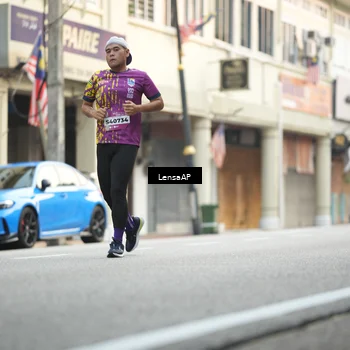 Runner Photo 5873130