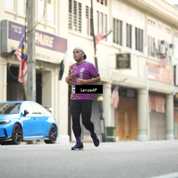 Runner Photo 5873131