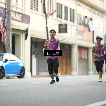 Runner Photo 5873171