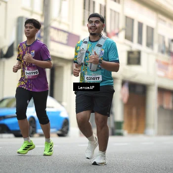 Runner Photo 5873191