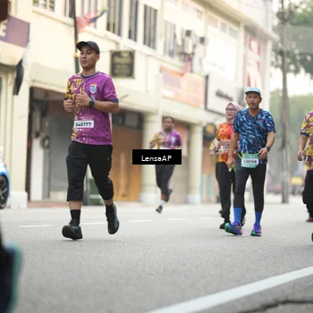 Runner Photo 5873225