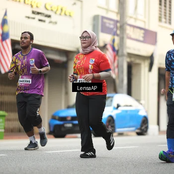 Runner Photo 5873240
