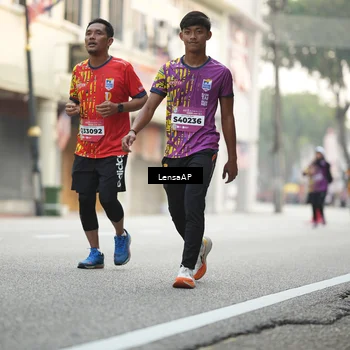 Runner Photo 5873247