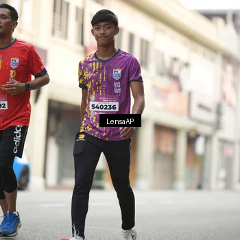 Runner Photo 5873260