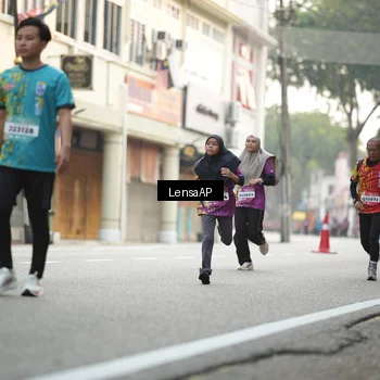 Runner Photo 5873306